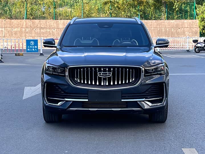 Фото 2 - Geely Monjaro