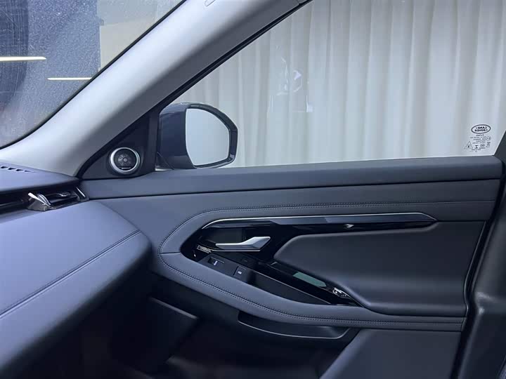 Фото 16 - Land Rover Range Rover Evoque L