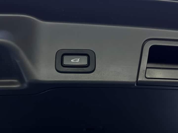 Фото 22 - Land Rover Range Rover Evoque L