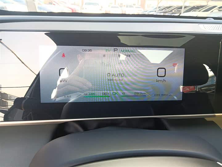 Фото 12 - BYD Qin L