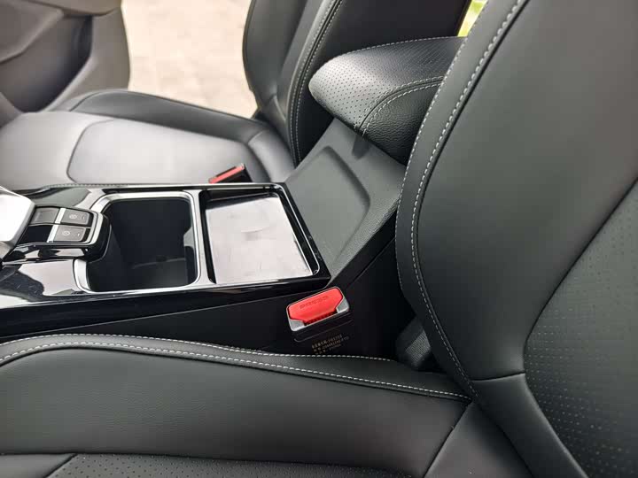 Фото 21 - Maxus Mifa 5