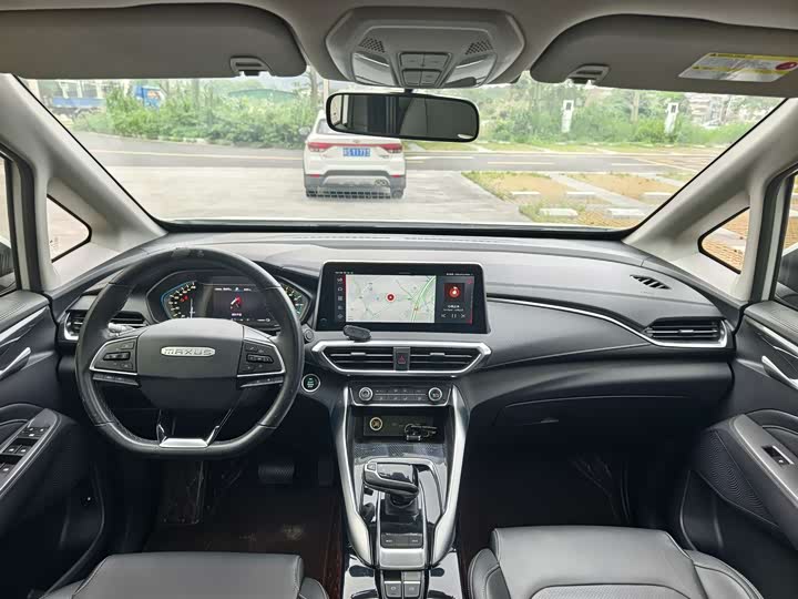 Фото 9 - Maxus Mifa 5