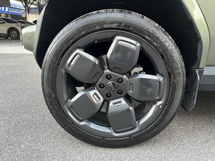 Фото 38 - Chery iCar V23