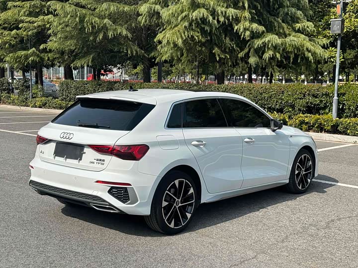 Фото 3 - Audi A3