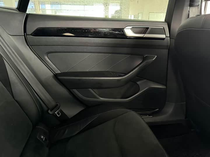 Фото 10 - Volkswagen CC