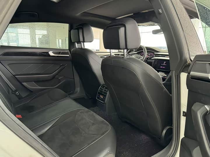 Фото 14 - Volkswagen CC