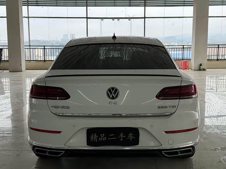 Фото 16 - Volkswagen CC