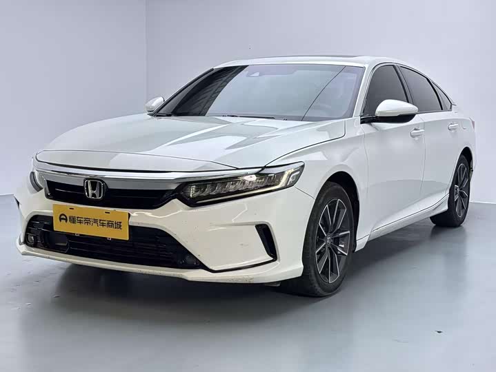 Фото 1 - Honda Inspire