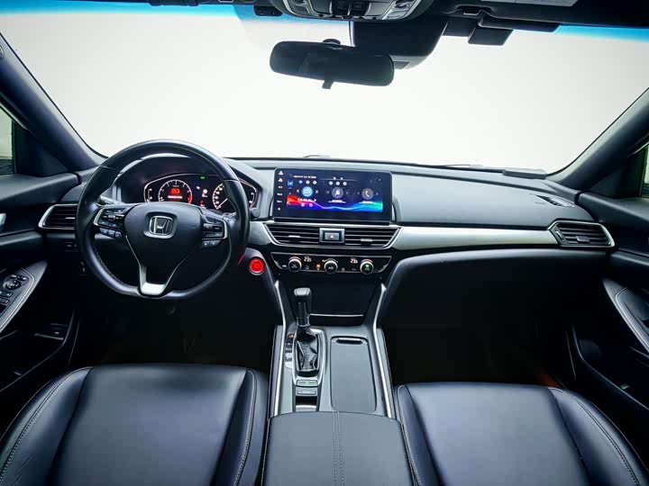 Фото 8 - Honda Inspire