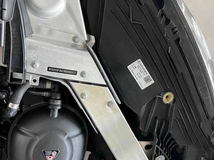 Фото 21 - Mercedes-Benz GLC-Class