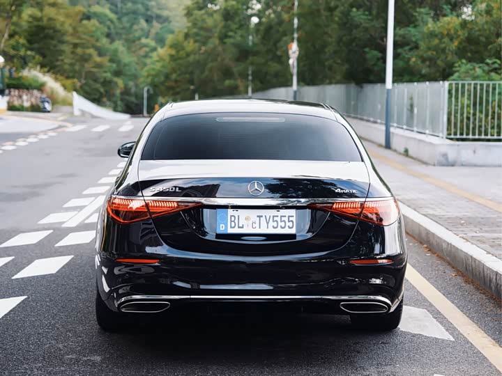 Фото 4 - Mercedes-Benz S-Class