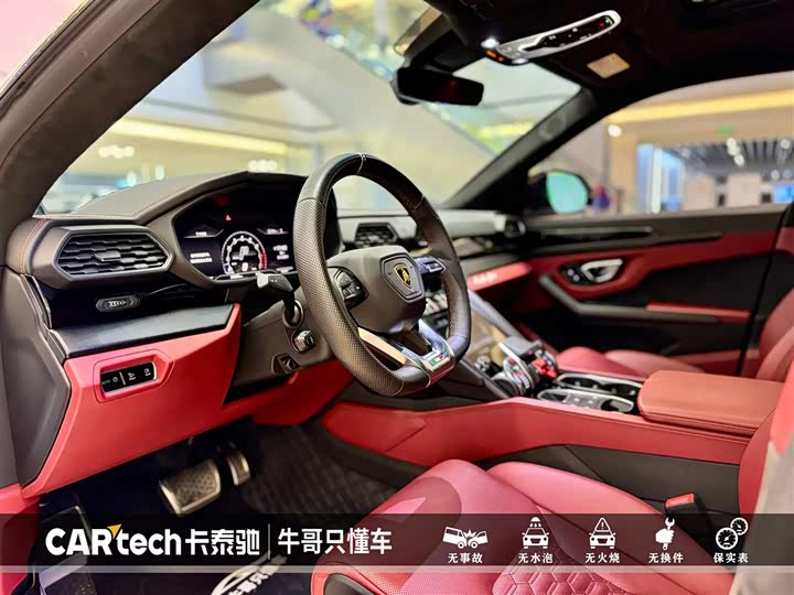 Фото 14 - Lamborghini Urus