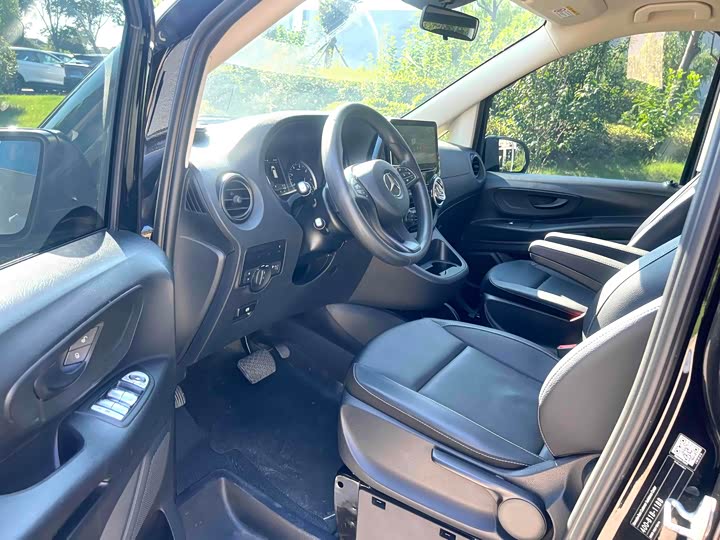 Фото 7 - Mercedes-Benz Vito