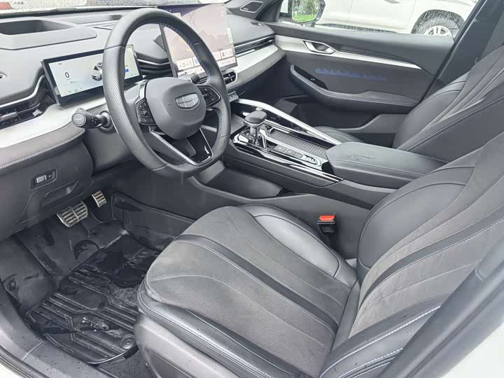 Фото 5 - Geely Preface