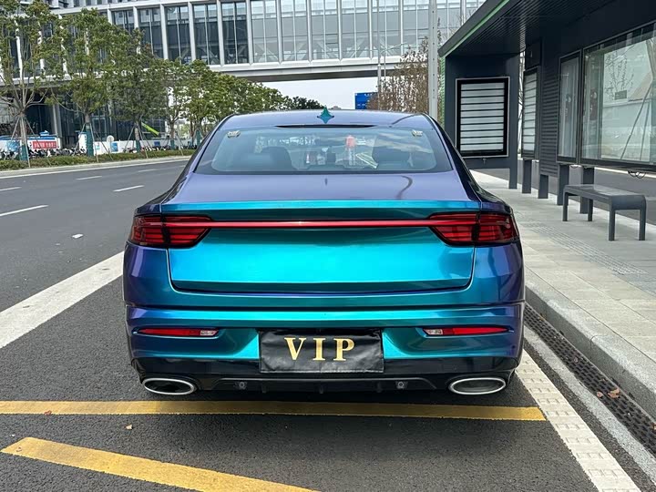 Фото 10 - Geely Preface