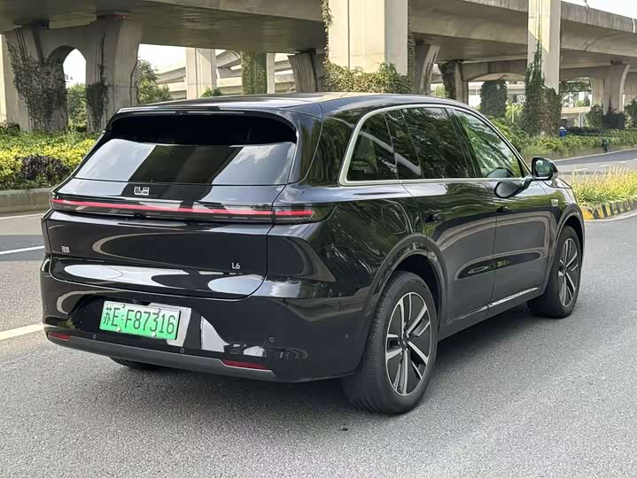 Фото 6 - LiXiang L6