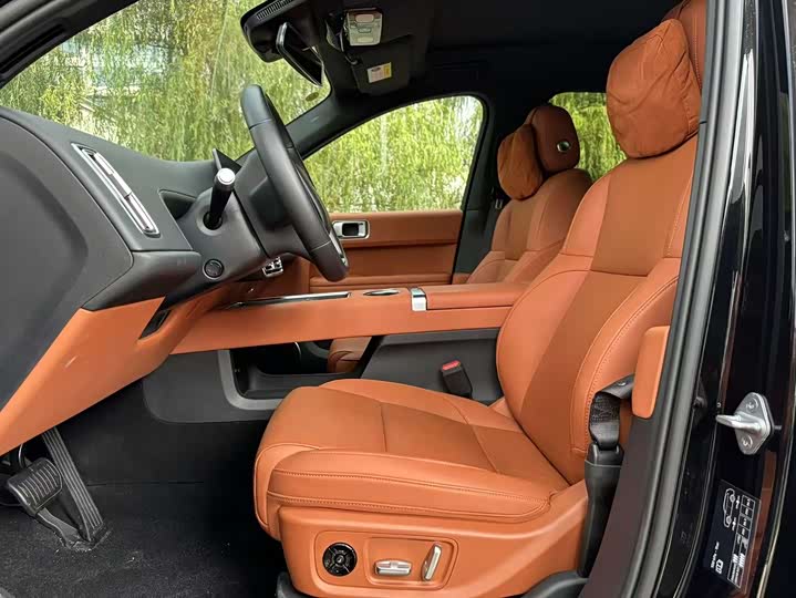 Фото 7 - LiXiang L6