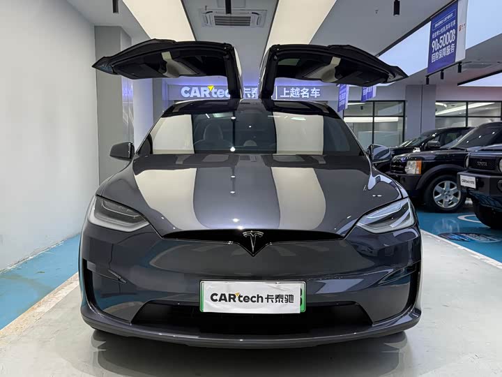 Фото 3 - Tesla Model X