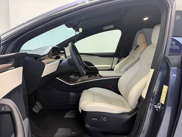 Фото 7 - Tesla Model X