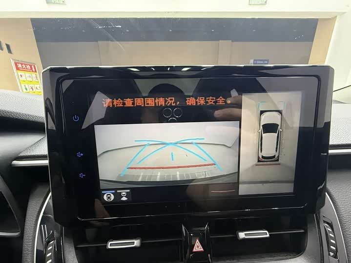 Фото 13 - Toyota Corolla Cross