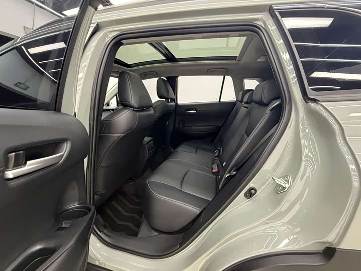 Фото 17 - Toyota Corolla Cross