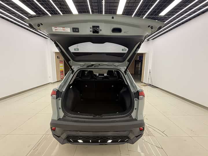 Фото 18 - Toyota Corolla Cross