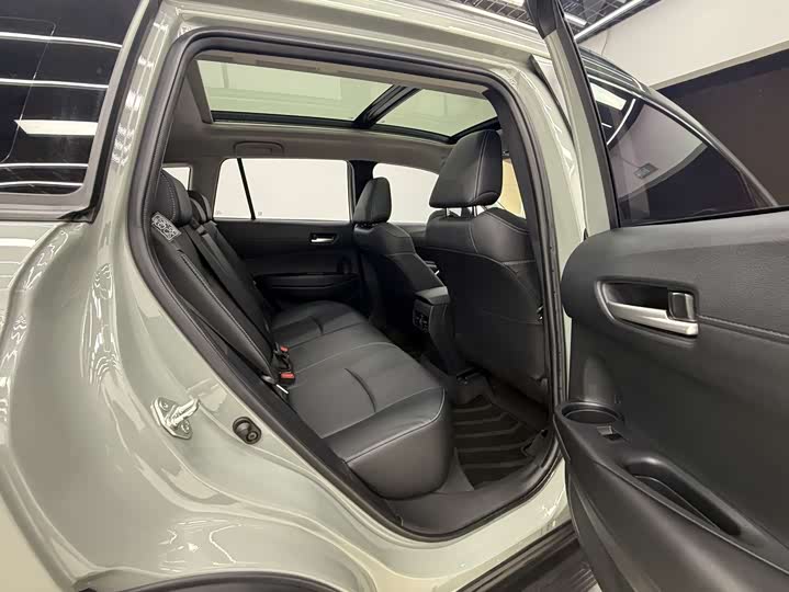 Фото 22 - Toyota Corolla Cross