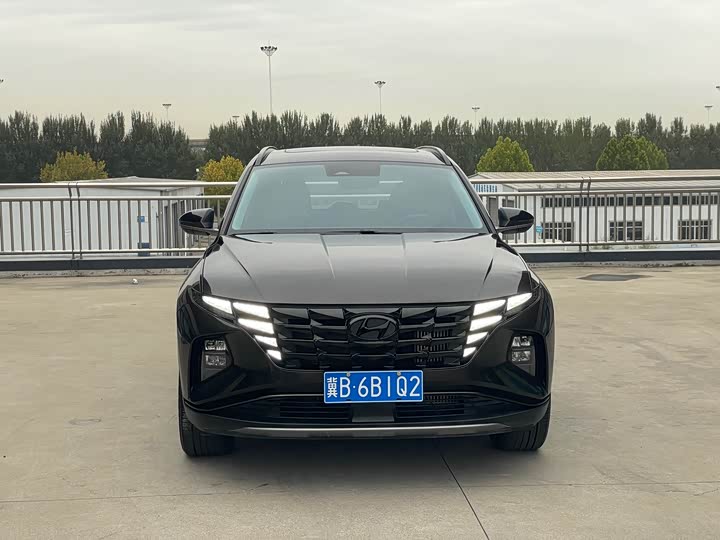 Фото 2 - Hyundai Tucson L