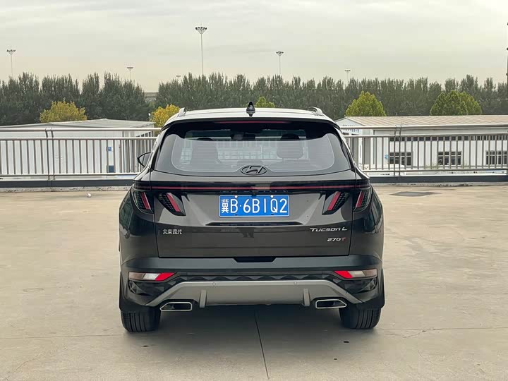 Фото 4 - Hyundai Tucson L