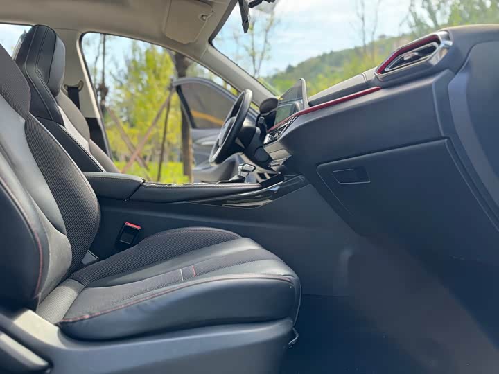 Фото 6 - Changan Oshan X5