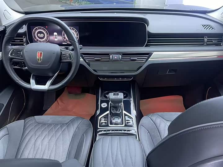 Фото 12 - Hongqi HS5