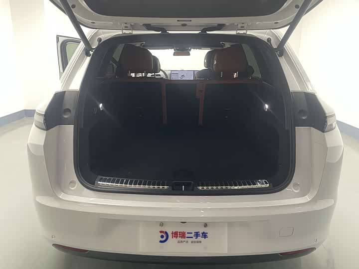 Фото 9 - LiXiang L7