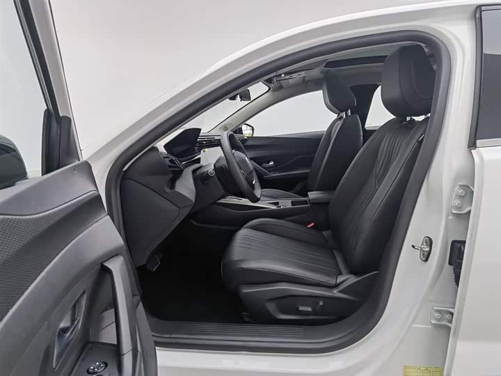 Фото 10 - Peugeot 408X