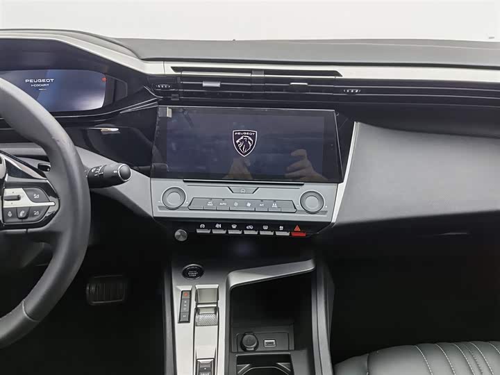 Фото 12 - Peugeot 408X