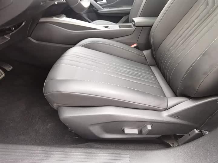 Фото 20 - Peugeot 408X