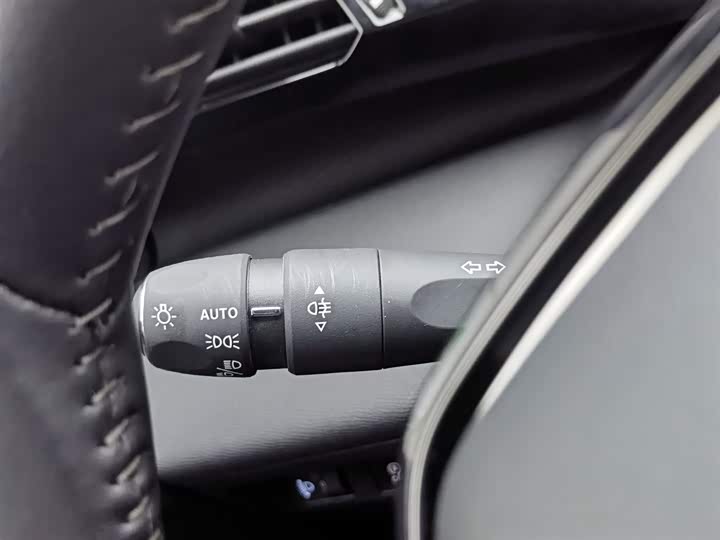 Фото 21 - Peugeot 408X