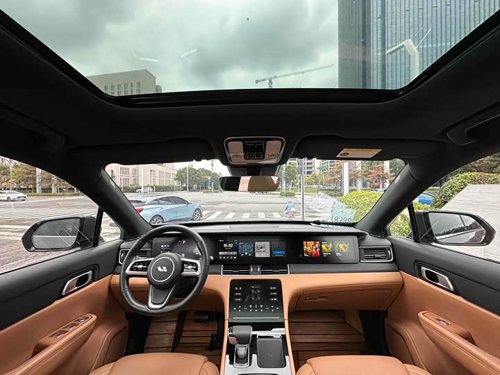 Фото 6 - LiXiang One