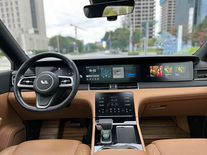 Фото 7 - LiXiang One