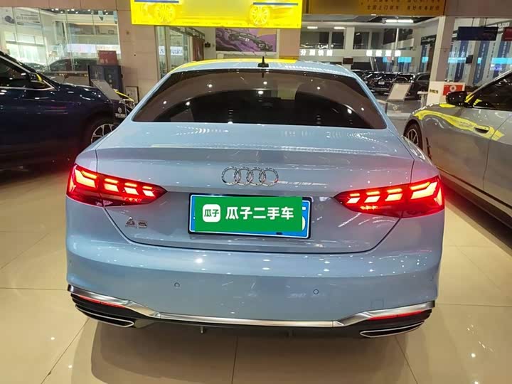 Фото 6 - Audi A5