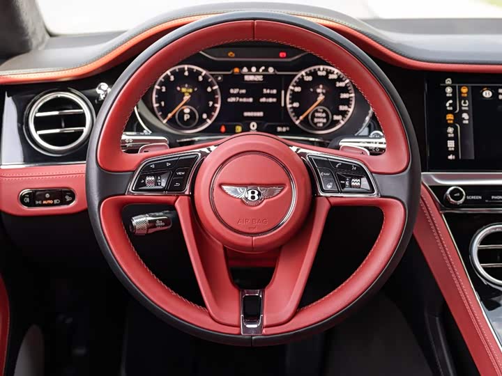 Фото 11 - Bentley Continental GT