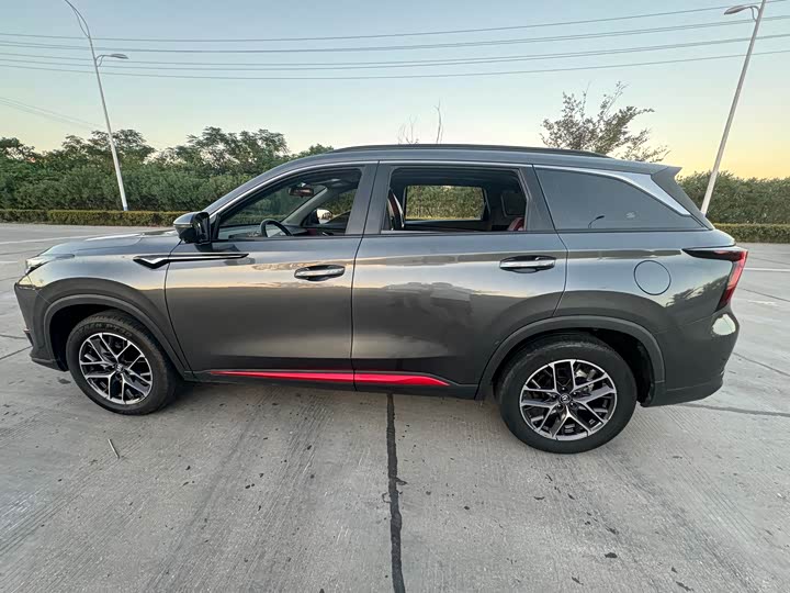 Фото 12 - Changan CS75 Plus