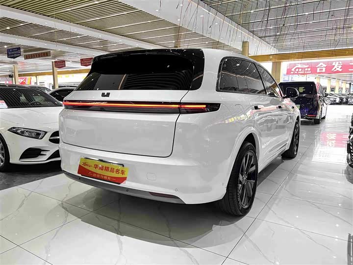 Фото 6 - LiXiang L7