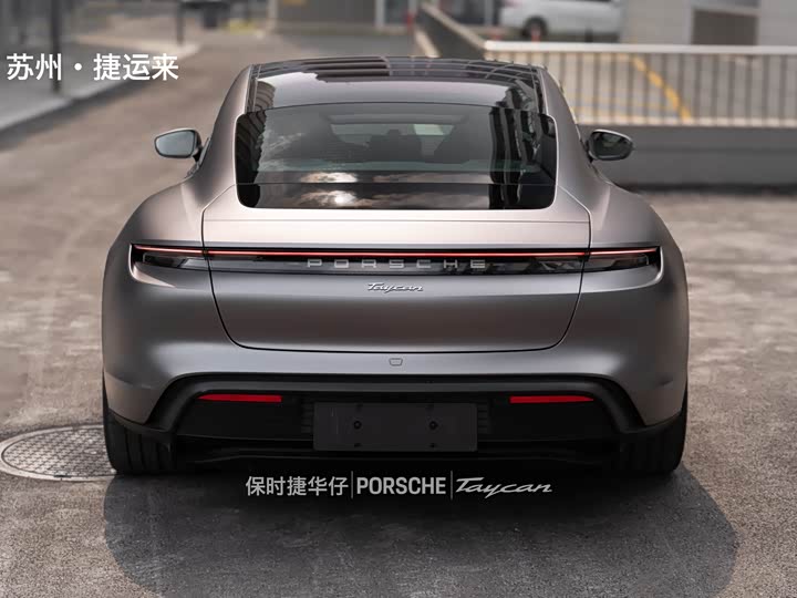 Фото 9 - Porsche Taycan