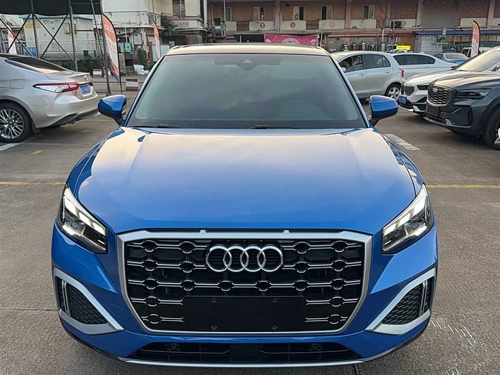 Фото 7 - Audi Q2L