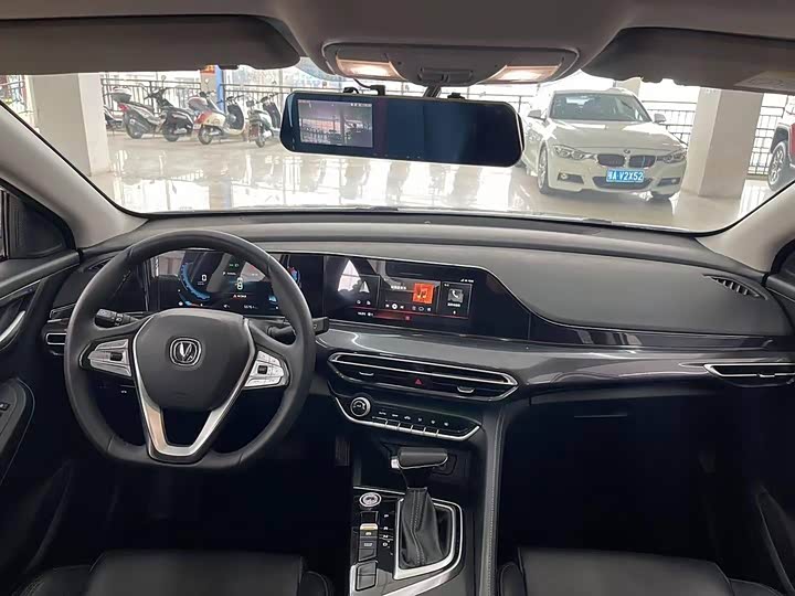 Фото 4 - Changan Eado Plus