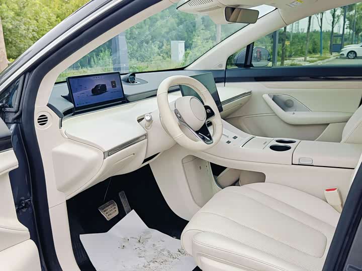 Фото 8 - Luxeed R7