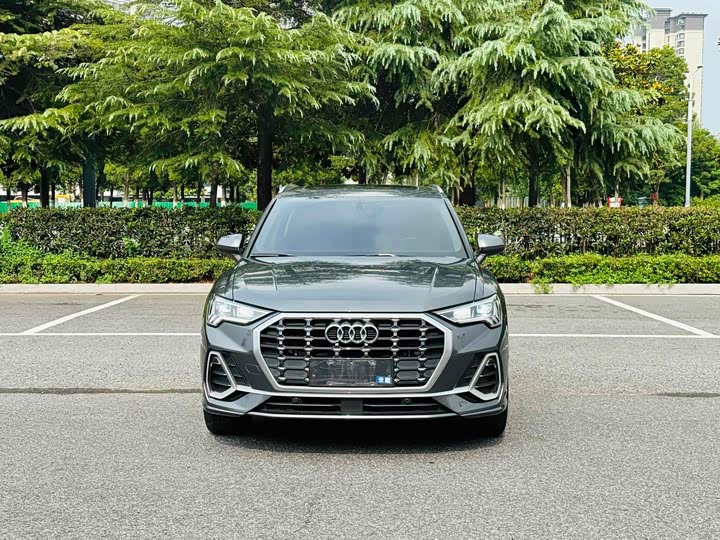 Фото 5 - Audi Q3