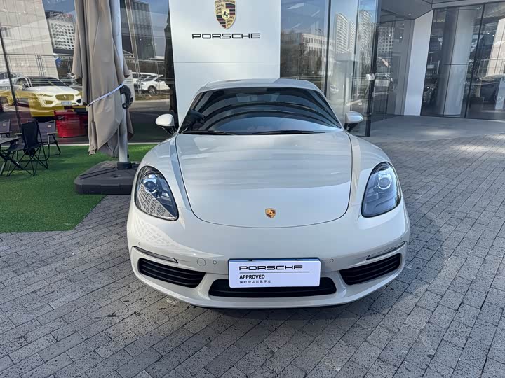 Фото 2 - Porsche 718