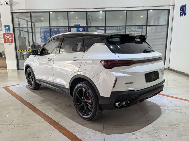 Фото 6 - Geely Coolray