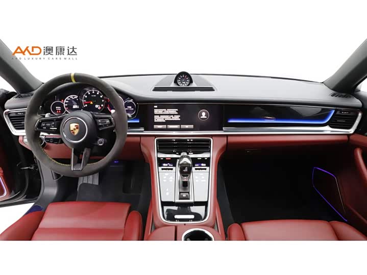 Фото 5 - Porsche Panamera